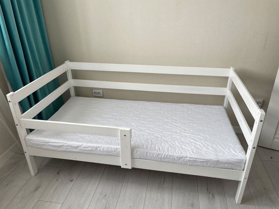 Продам две детские кровати