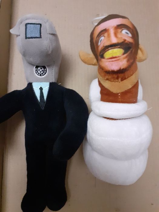 Игрушки по 100 каждая