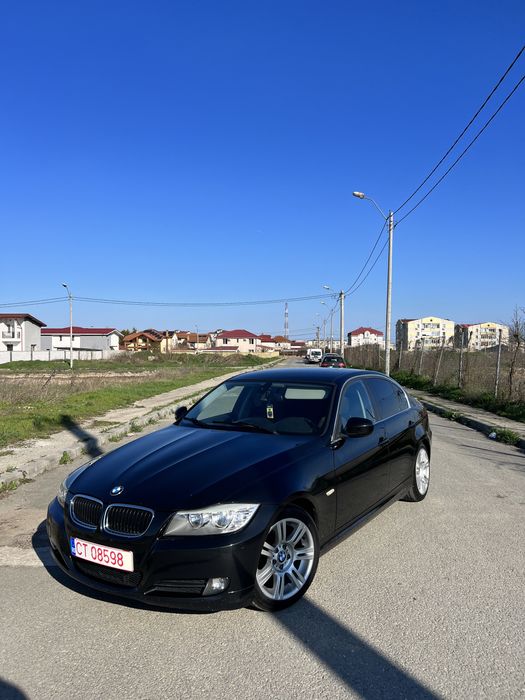 BMW E90 320d LCI