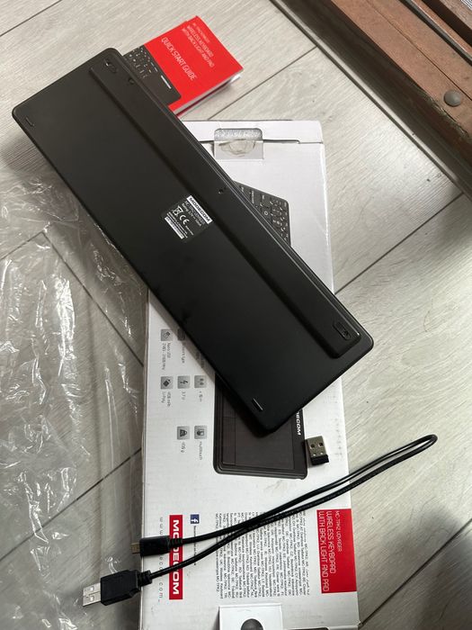 Клавиатура Modecom MC-TPK1 с Touchpad, бежична, черна, USB