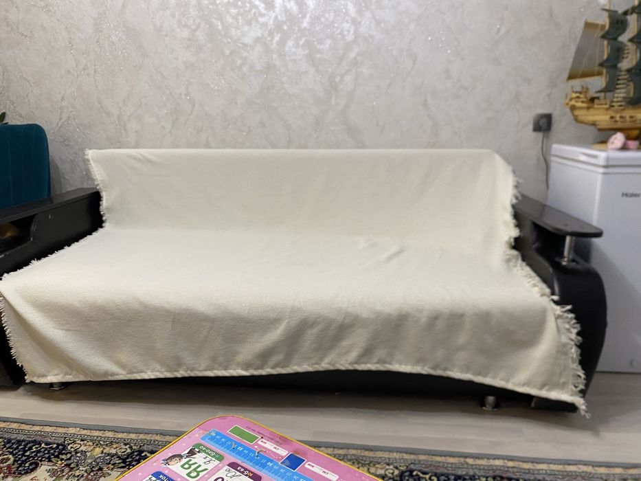 Продам диван за символическую цену