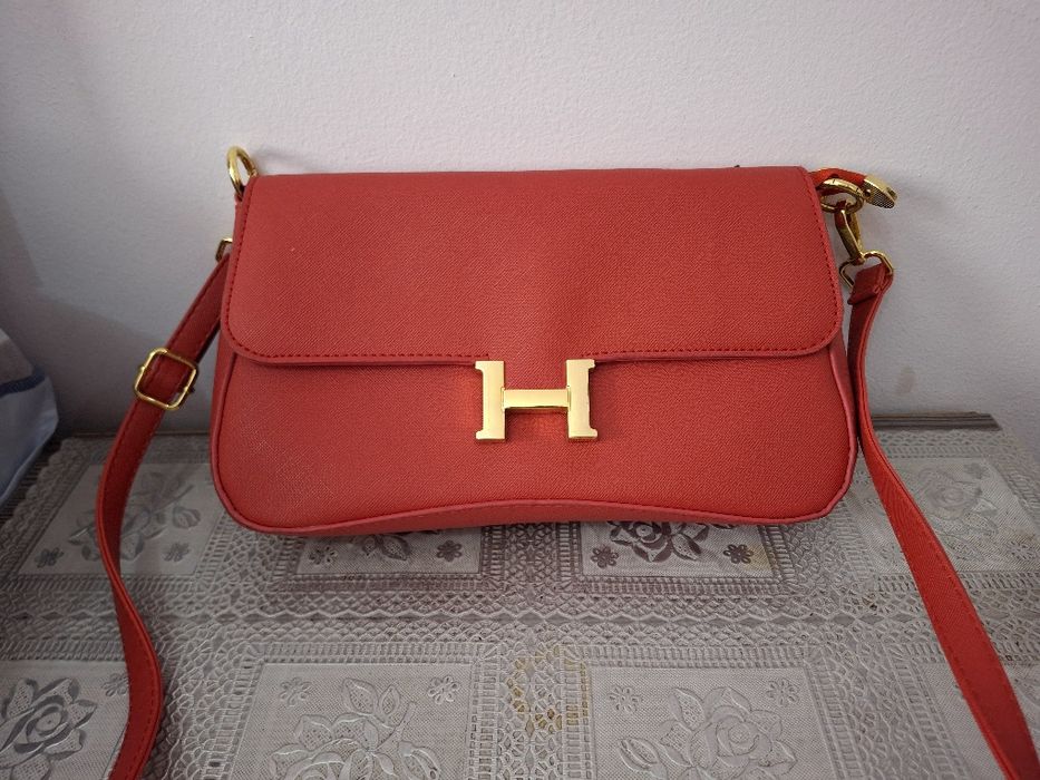 Продаются брендовые сумочки