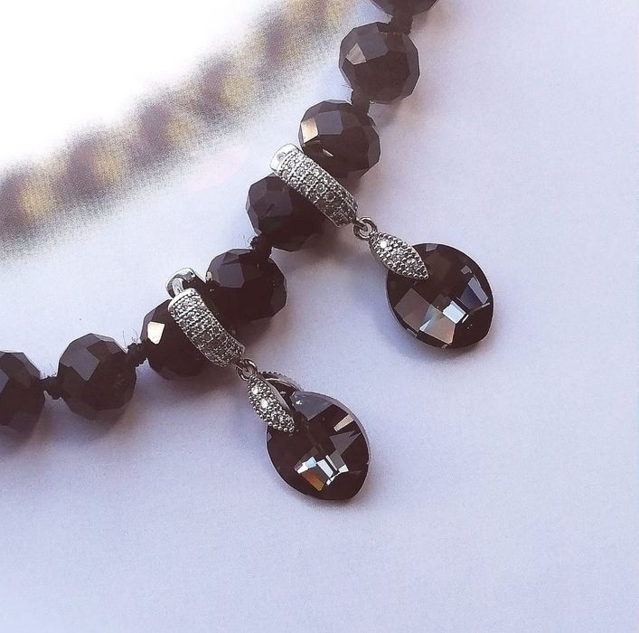 Серьги Swarovski, браслет..