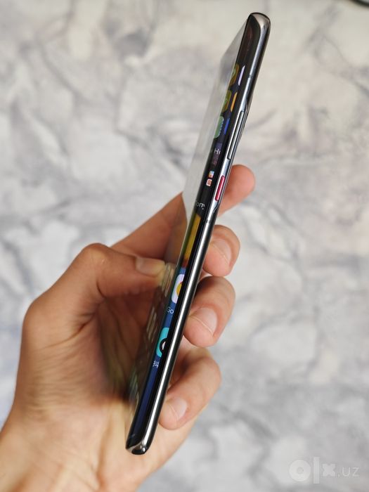 Huawei mate 40 pro 8/256 идеал