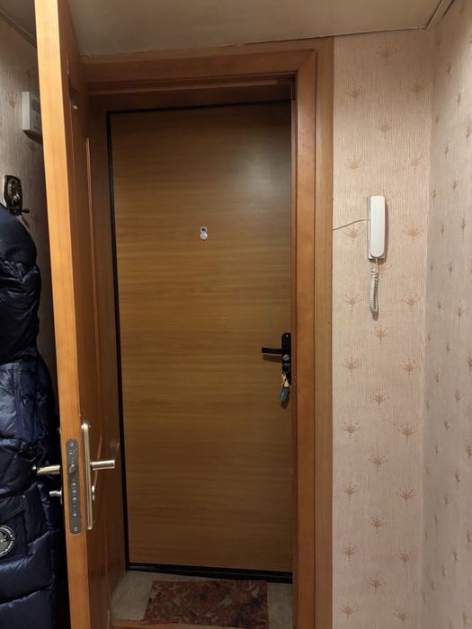 Продам в центре 1 ком квартиру