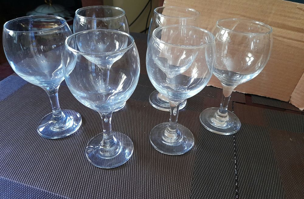 Бокалы стекло новые