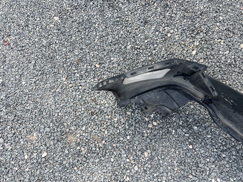 Bara spate vw golf 8