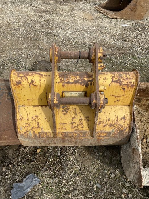 Cupa miniescavator CAT 4- 10 to