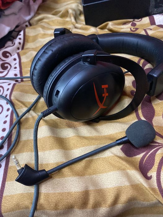 Căști HiperX ca noi