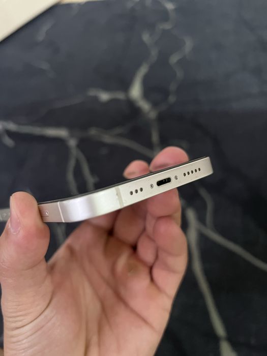 Iphone 13 128 гб ,коробка есть акб 74%