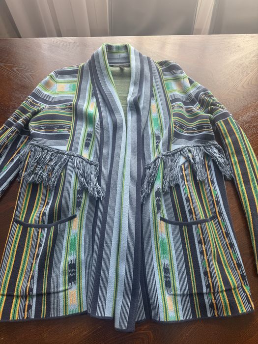 Брендовые платья и кофты