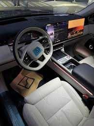 Zeekr 9x Ultra  naxt va halol nasiya savdo