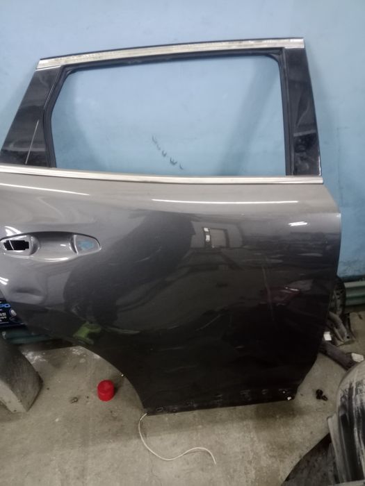 Продам 2 двери Чанган cs55plus