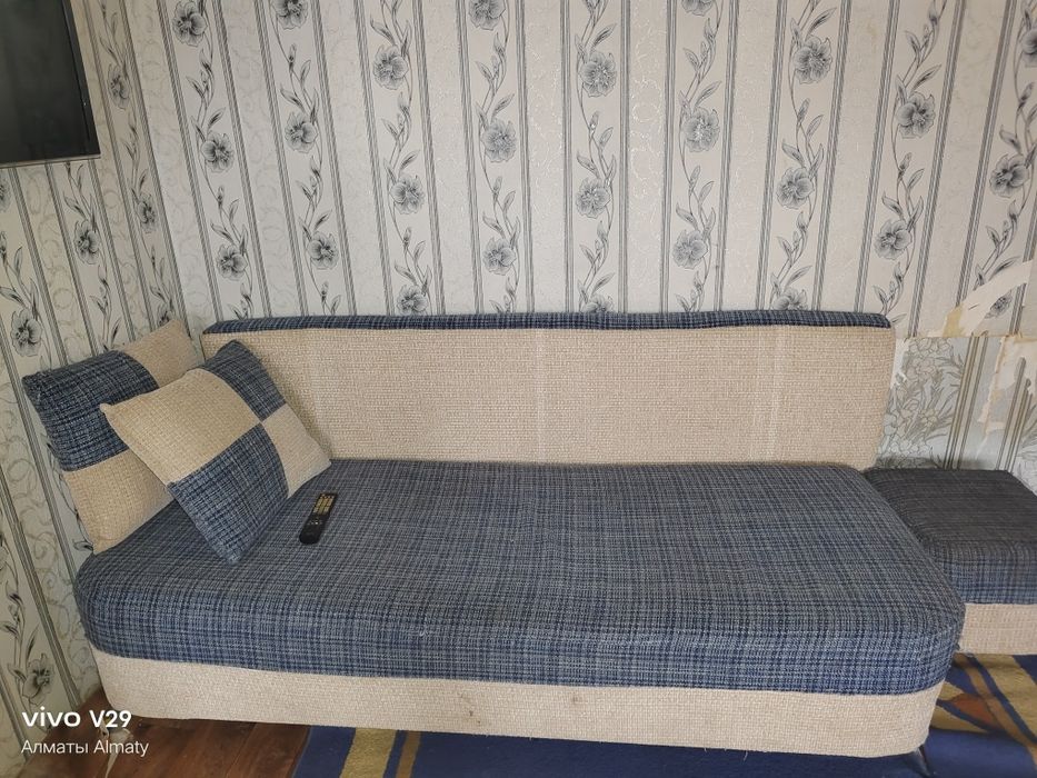 Продам дивае бу Стенка