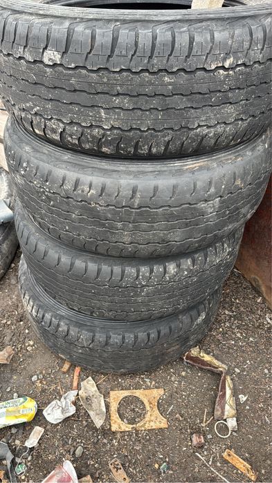 Продам шины , в хорошем состоянии