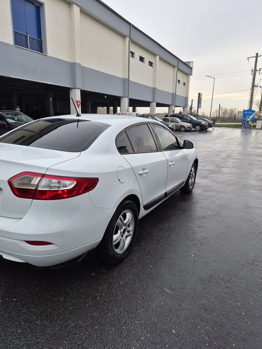 Vând Renault Fluence 2015