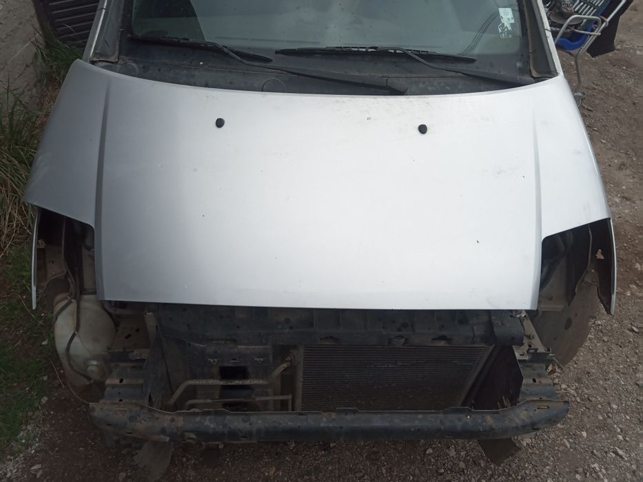 Преден капак ситроен ц2 Citroen C2