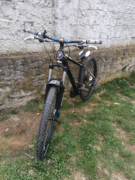 Vând bicicleta CUBE