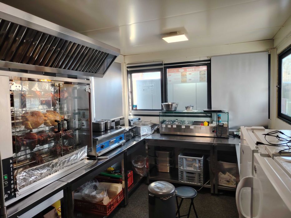 Vând afacere rotiserie