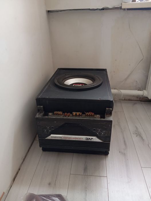 Продам сабвуфер.