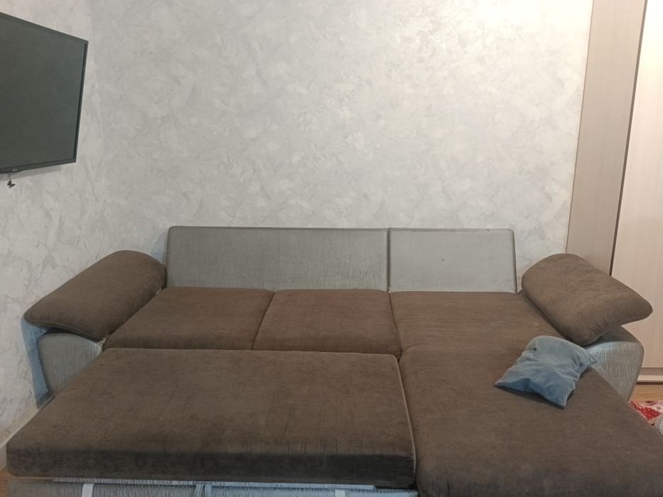 Продам диван раскладной Лесная Поляна