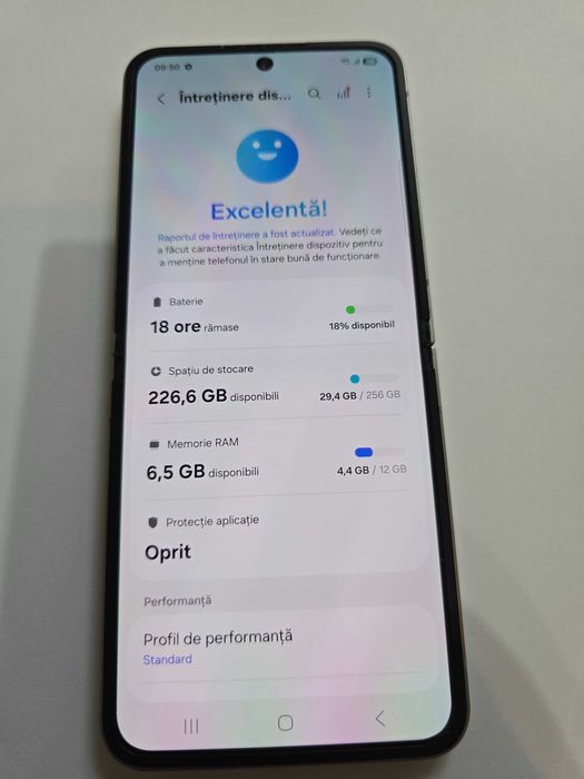 Samsung Flip 6, 12 GB memorie, 256 gb, baterie 97%