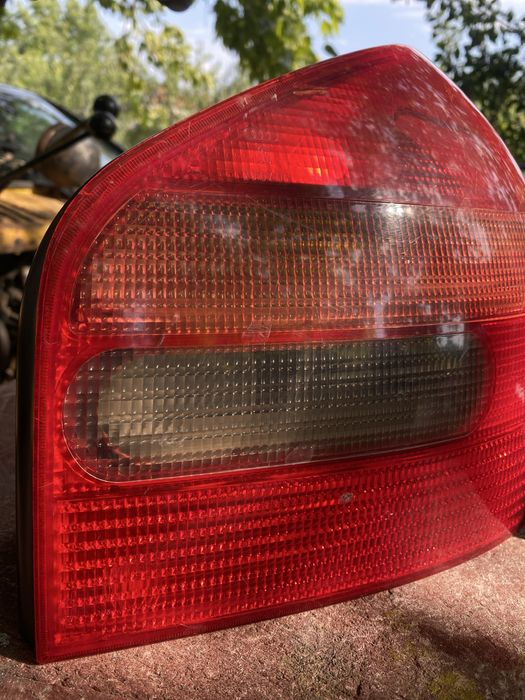 Десен стоп за ауди а3