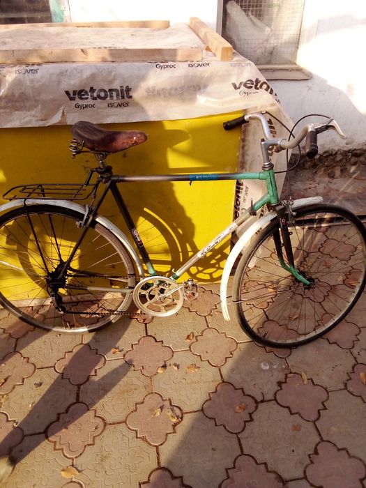 Продам велосипед спортивный советский турист