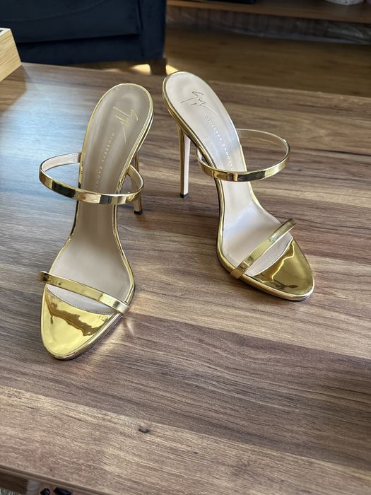 Giuseppe Zanotti Darsey strappy  сандали