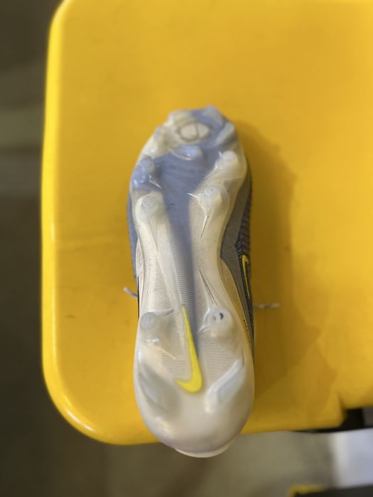 бутсы найк 40 размер