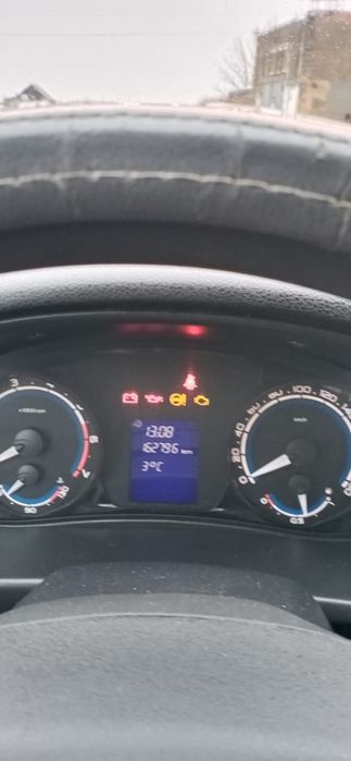 Продам Приору- 2