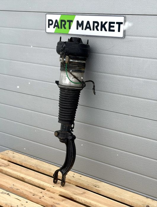 Предна възглавница Преден амортисьор AUDI A6 A7 C7 4G