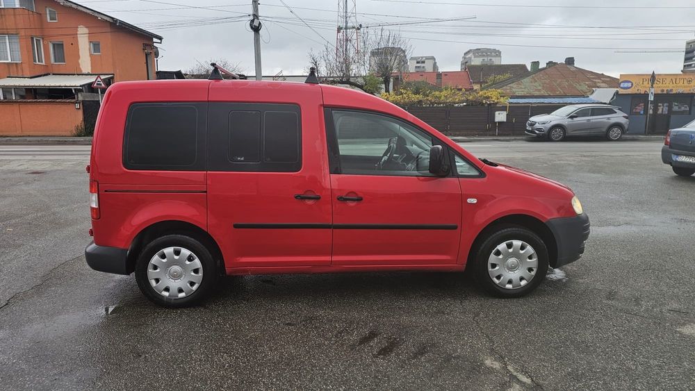 Vând Volkswagen Caddy cu gpl