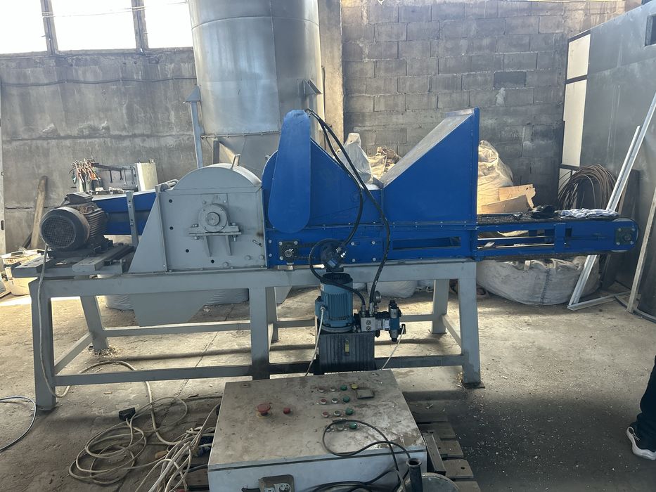 Барабанна дробилка за дървесина