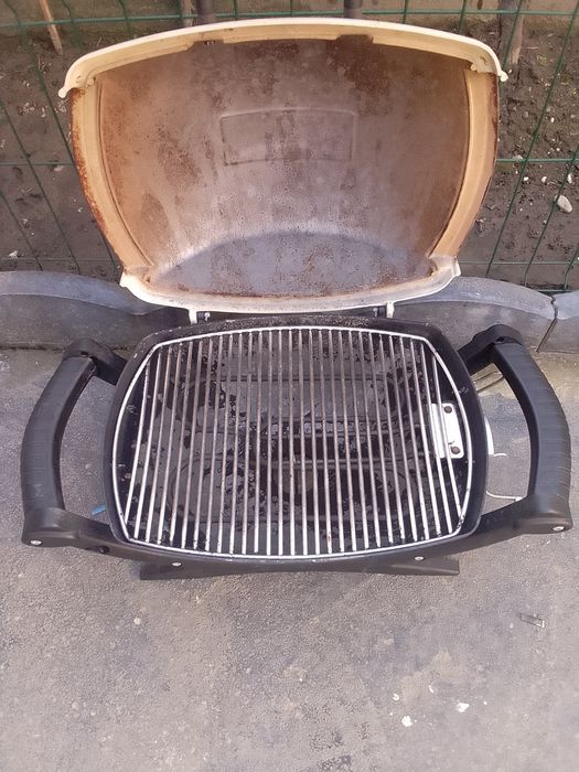 vând grătar electric weber,char broil