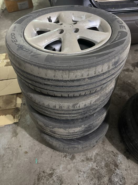 Шины на запаску r15