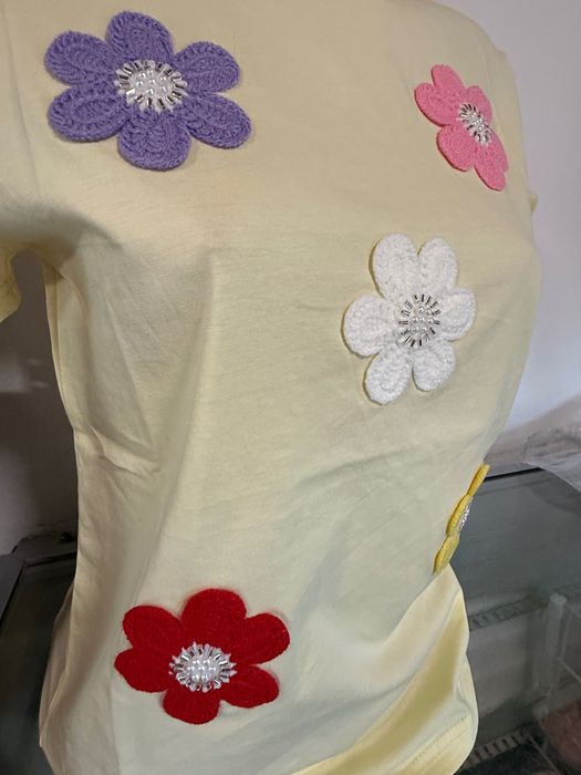 Tricouri damă noi ,cu eticheta S-M,L-XL