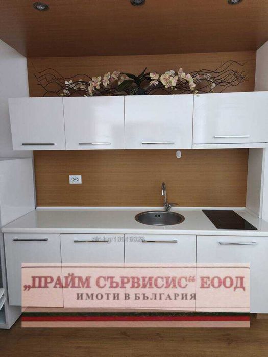 Двустаен апартамент в централната част на к.к Слънчев бряг.