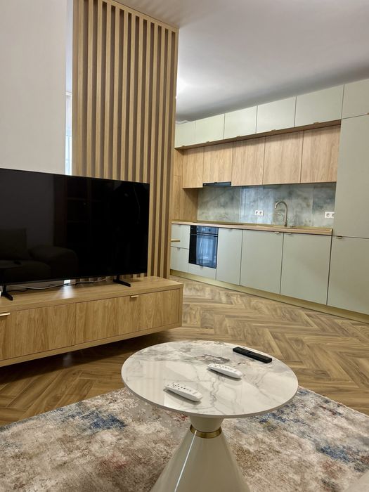 Vand apartament 2 camere zona ISU