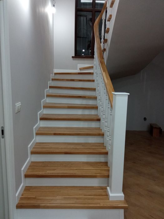 Лестницы, из дерева.