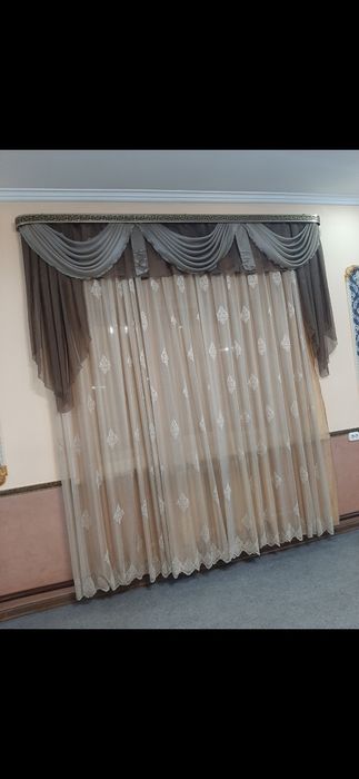 Продам шторы с ламбрикенами