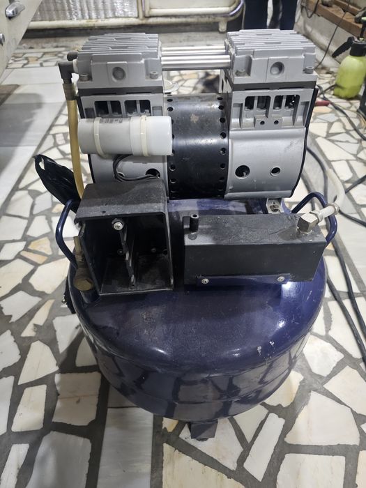 Компрессор сотилади