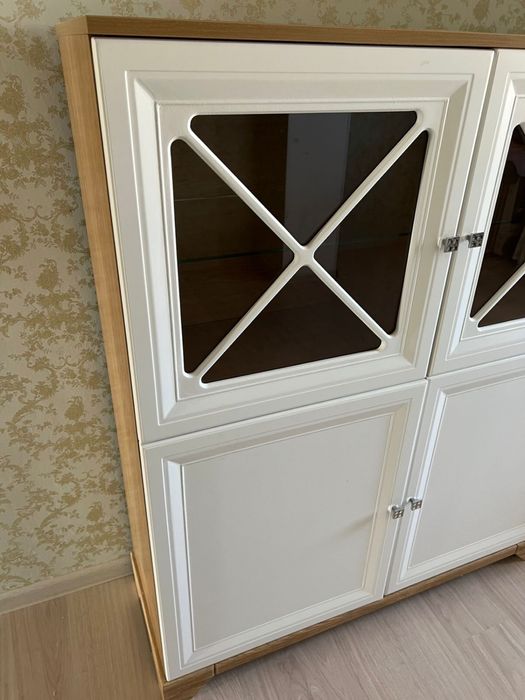 Шкаф сервант 1.20-1.40 Prestige 120000