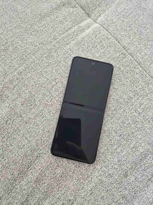 Samsung Flip 5 - 256BG