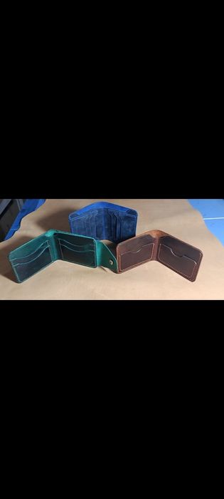 Premium Charm Kartxolder – Qo‘l Ishlab Chiqarilgan