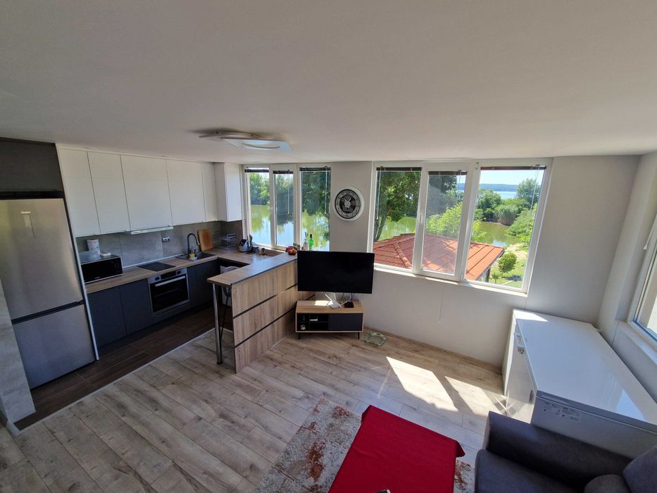 Продава се Къща в Бургас, Център - 66 кв.м за 7500 €/кв.м - Снимка #17