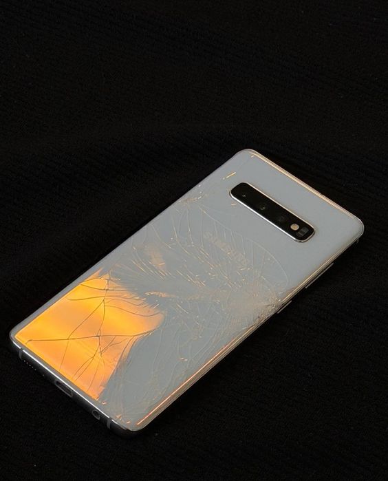 Samsung s10+ 128/8гб