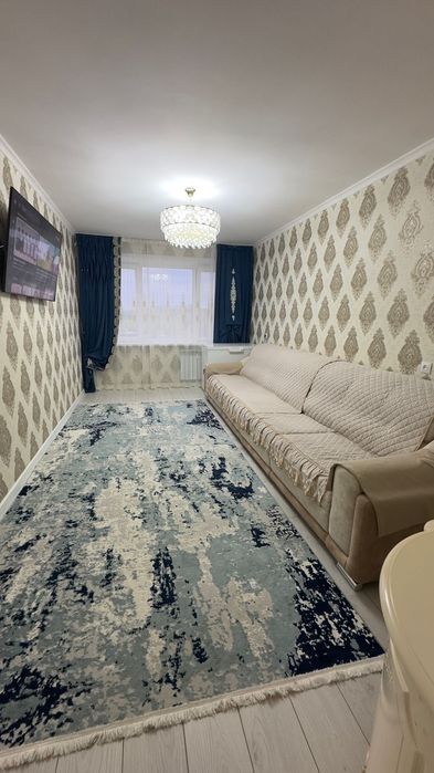 Прадою 3х комнатную квортипу в старом городе