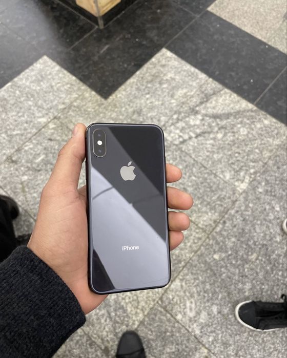 iPhone XS 64 GB LL/A