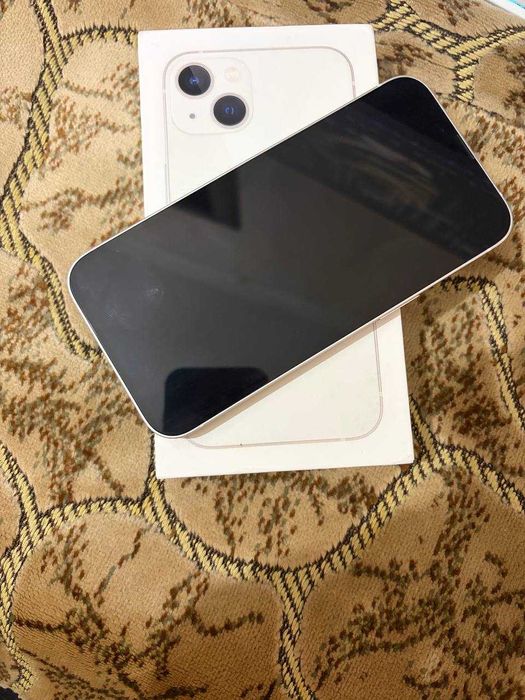 iPhone 13 белый 128gb